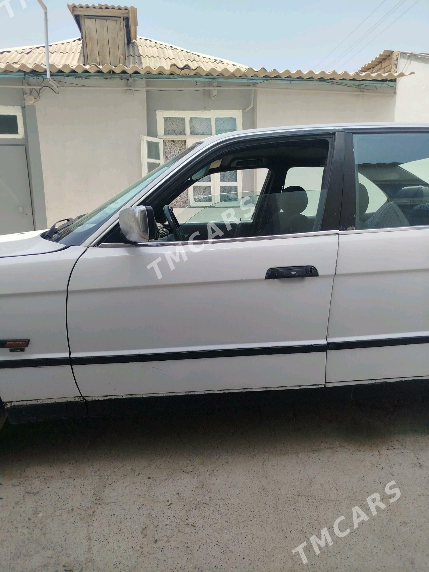BMW 525 1990 - 53 000 TMT - Kaka - img 5