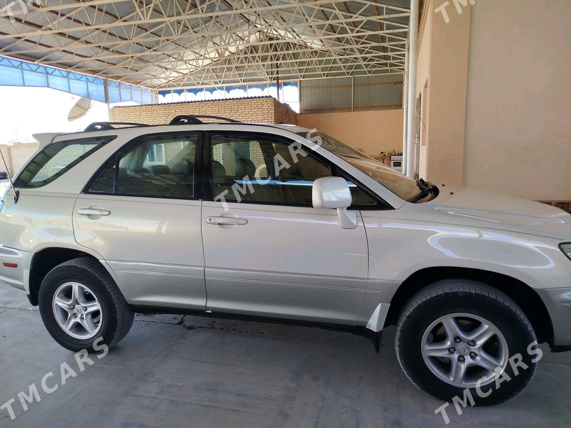 Lexus RX 300 2002 - 200 000 TMT - Байрамали - img 3
