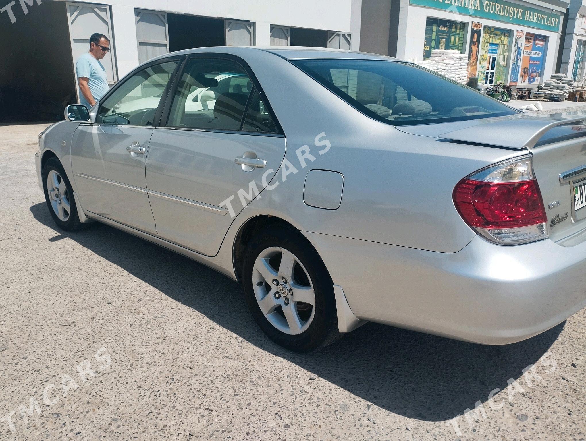 Toyota Camry 2005 - 170 000 TMT - Mary - img 2