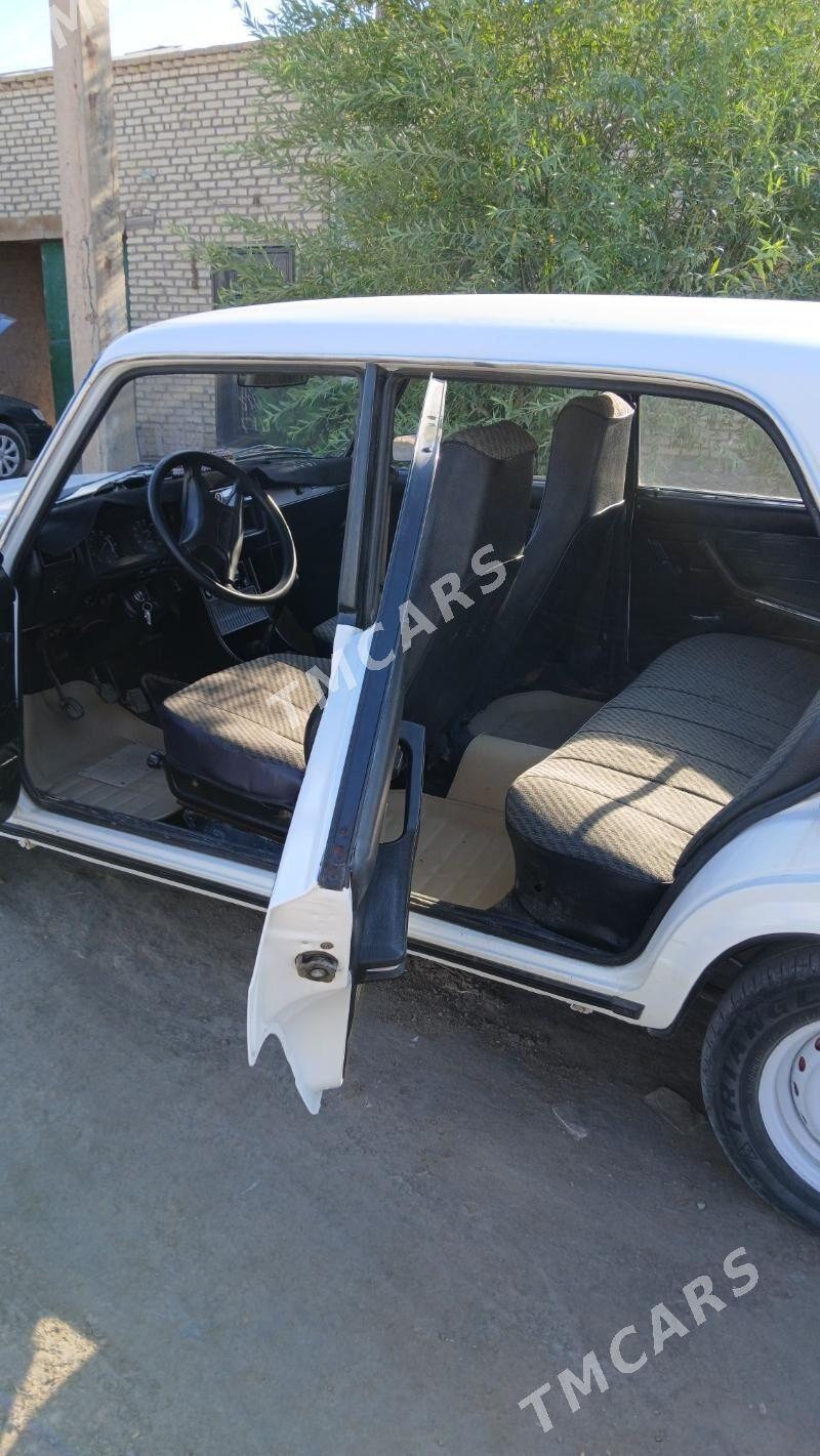 Lada 2107 2000 - 35 000 TMT - Türkmenbaşy etr. - img 1
