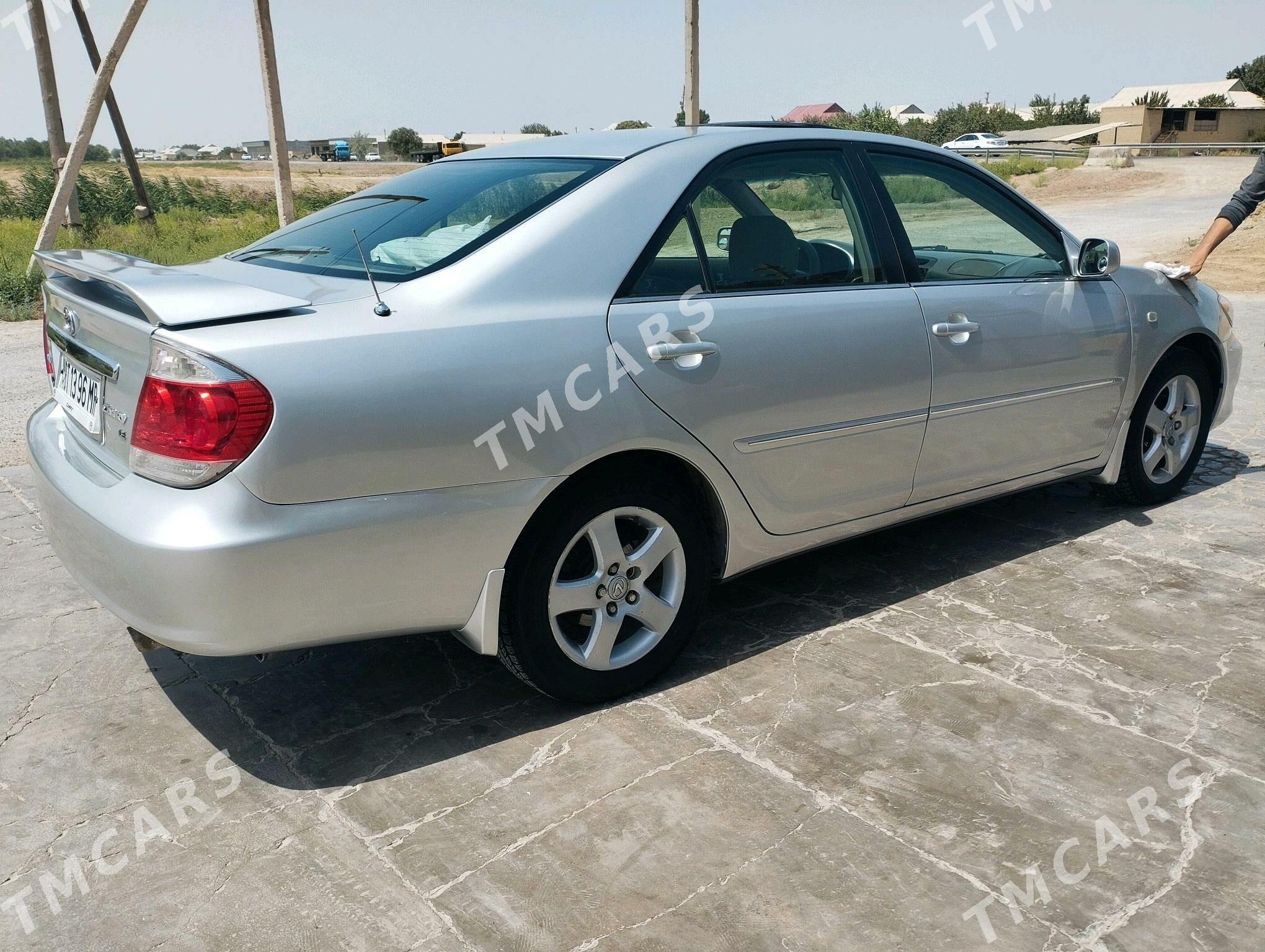 Toyota Camry 2005 - 170 000 TMT - Mary - img 4