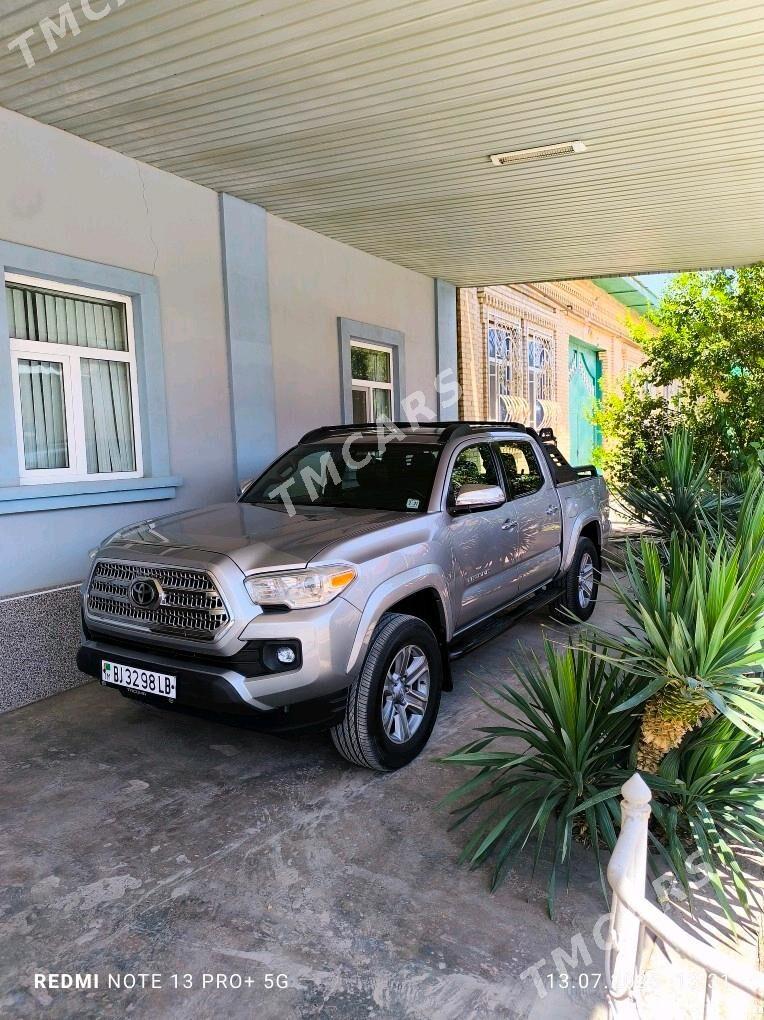 Toyota Tacoma 2017 - 380 000 TMT - Türkmenabat - img 5