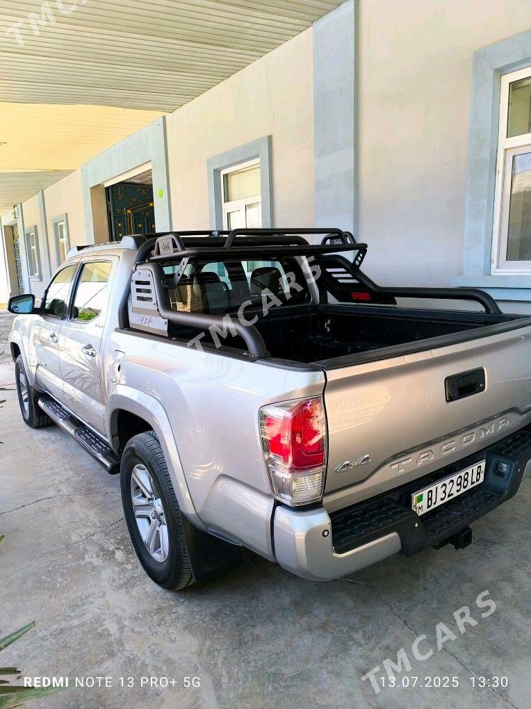 Toyota Tacoma 2017 - 380 000 TMT - Türkmenabat - img 3