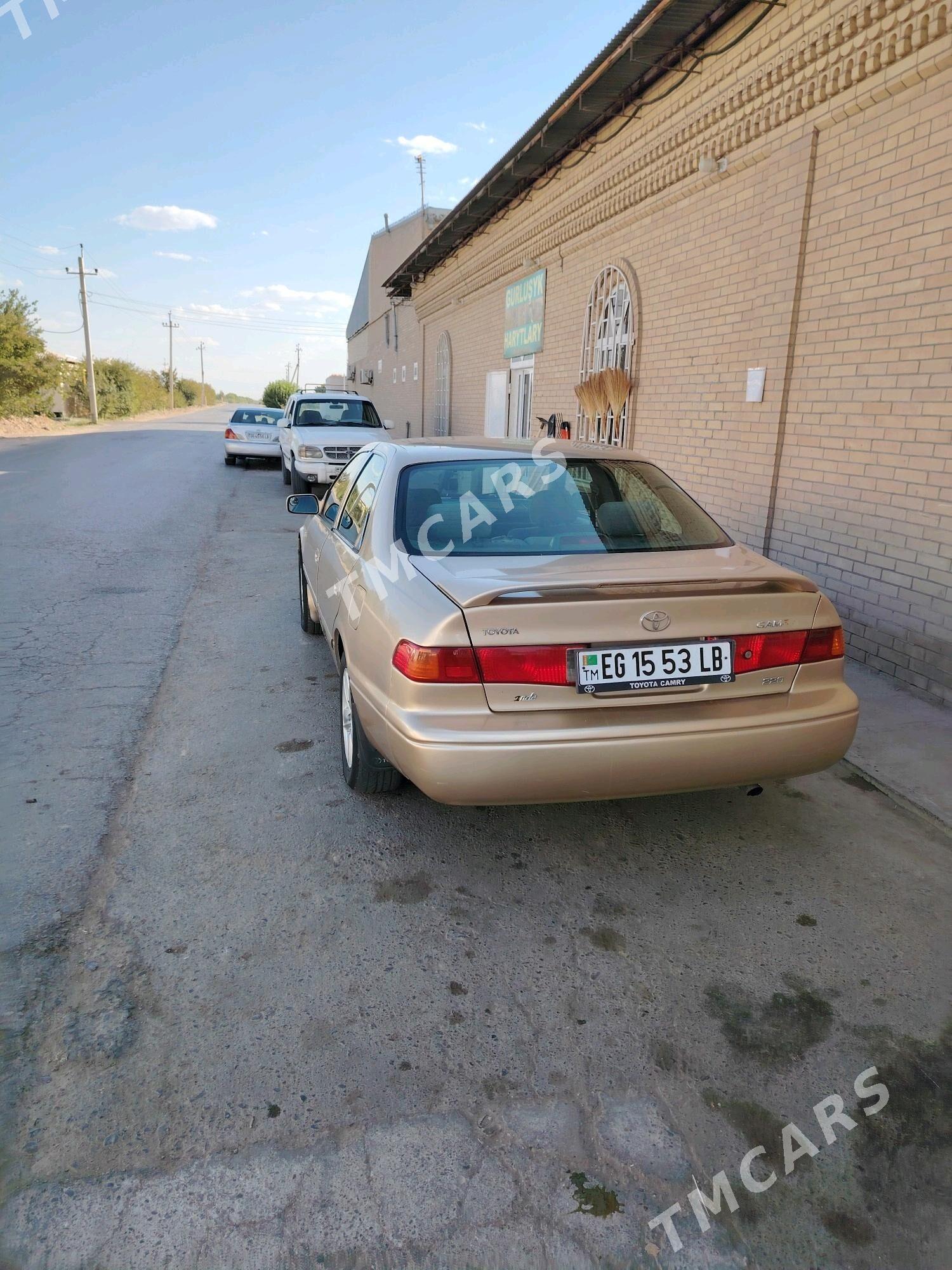 Toyota Camry 2001 - 120 000 TMT - Туркменабат - img 4