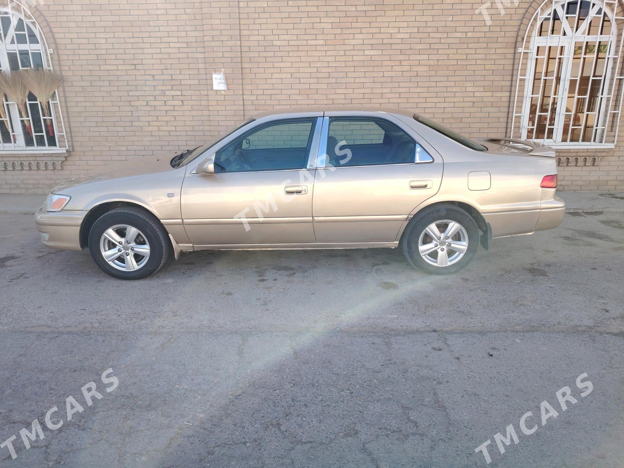 Toyota Camry 2001 - 120 000 TMT - Туркменабат - img 8