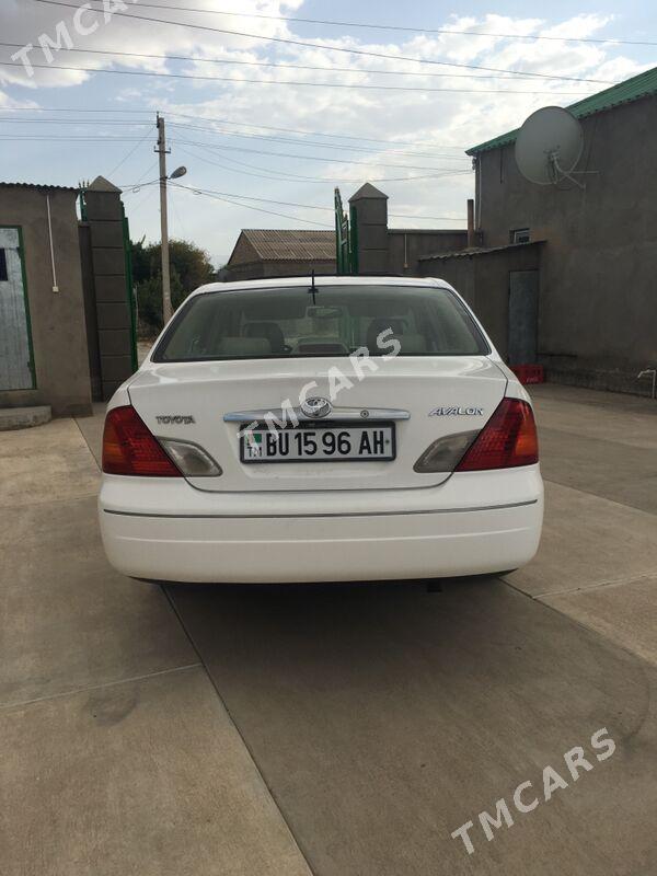 Toyota Avalon 2001 - 165 000 TMT - Кака - img 2