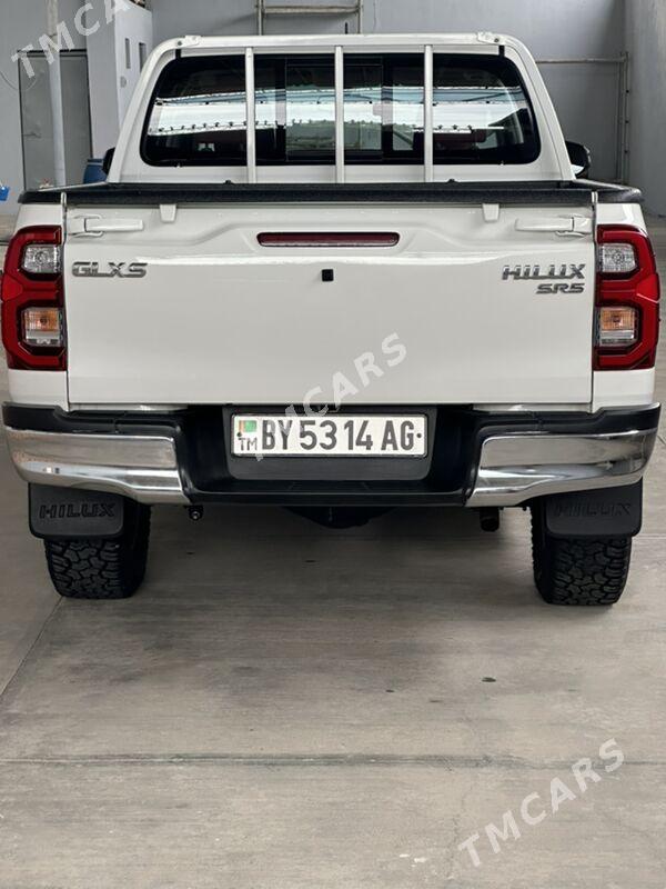 Toyota Hilux 2021 - 590 000 TMT - Aşgabat - img 6