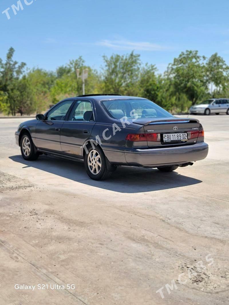 Toyota Camry 1999 - 138 000 TMT - Daşoguz - img 6