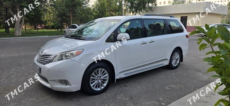 Toyota Sienna 2016 - 319 000 TMT - Aşgabat - img 2