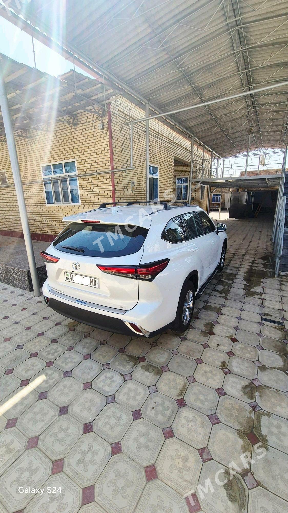 Toyota Highlander 2021 - 510 000 TMT - Байрамали - img 5