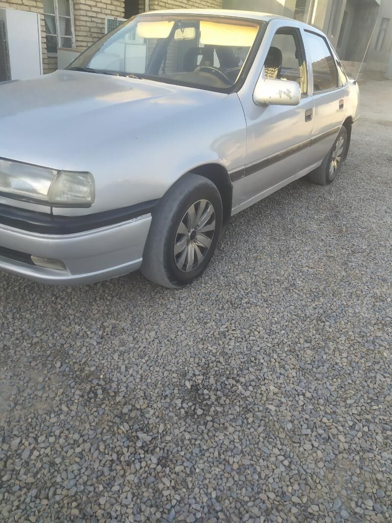 Opel Vectra 1991 - 26 000 TMT - Мары - img 4