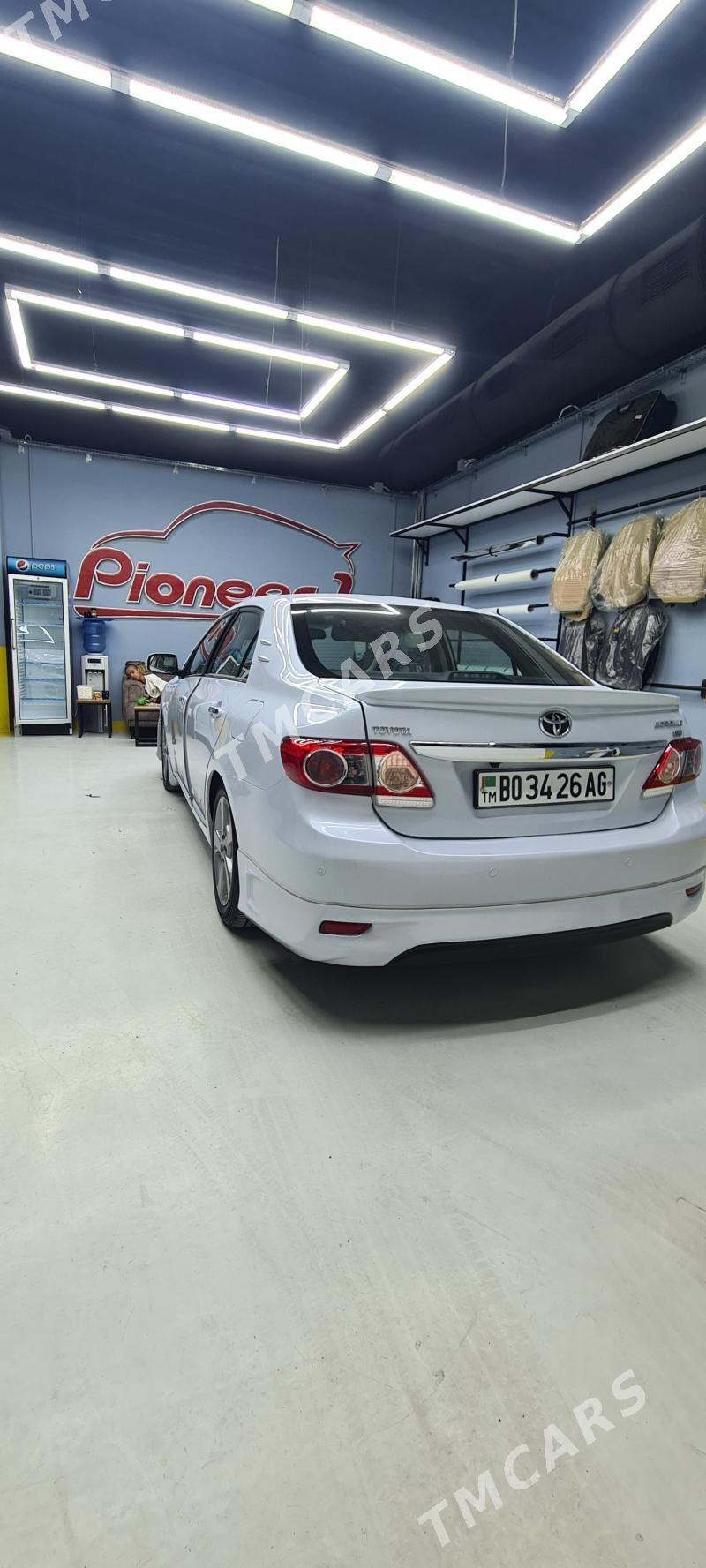 Toyota Corolla 2011 - 215 000 TMT - 10 mkr - img 2
