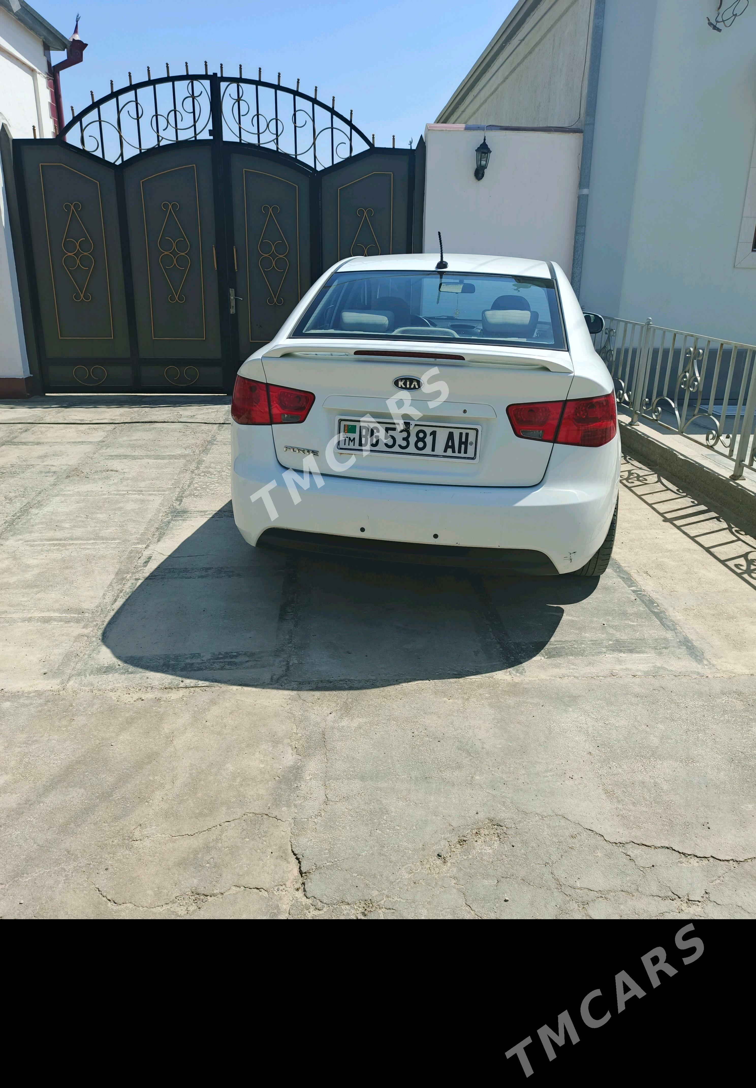 Kia Forte 2010 - 110 000 TMT - Ак-Бугдайский этрап - img 4