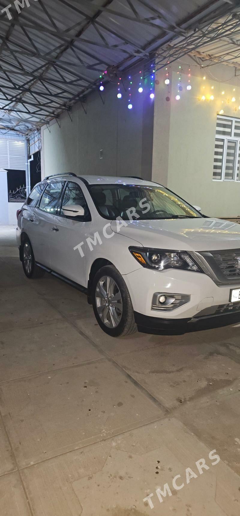 Nissan Pathfinder 2018 - 275 000 TMT - Ýolöten - img 6