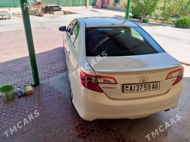 Toyota Camry 2012 - 225 000 TMT - Köşi - img 4