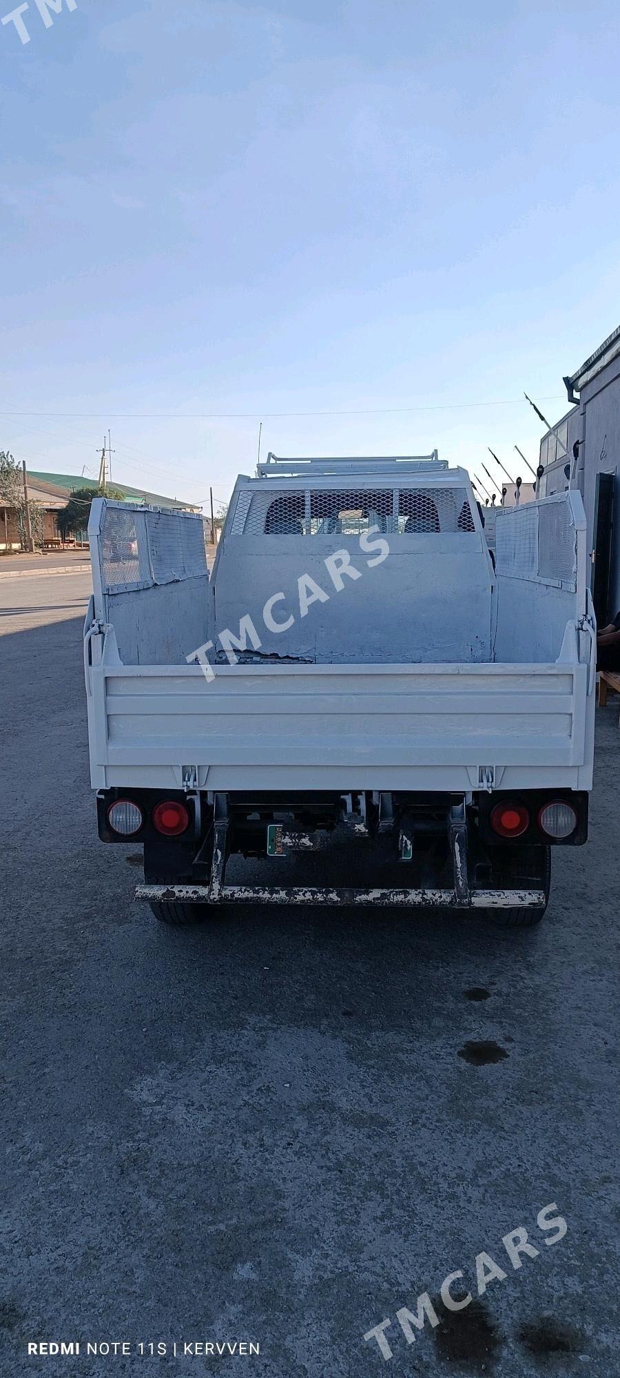 Kia Bongo 2011 - 180 000 TMT - Гороглы (Тагта) - img 2