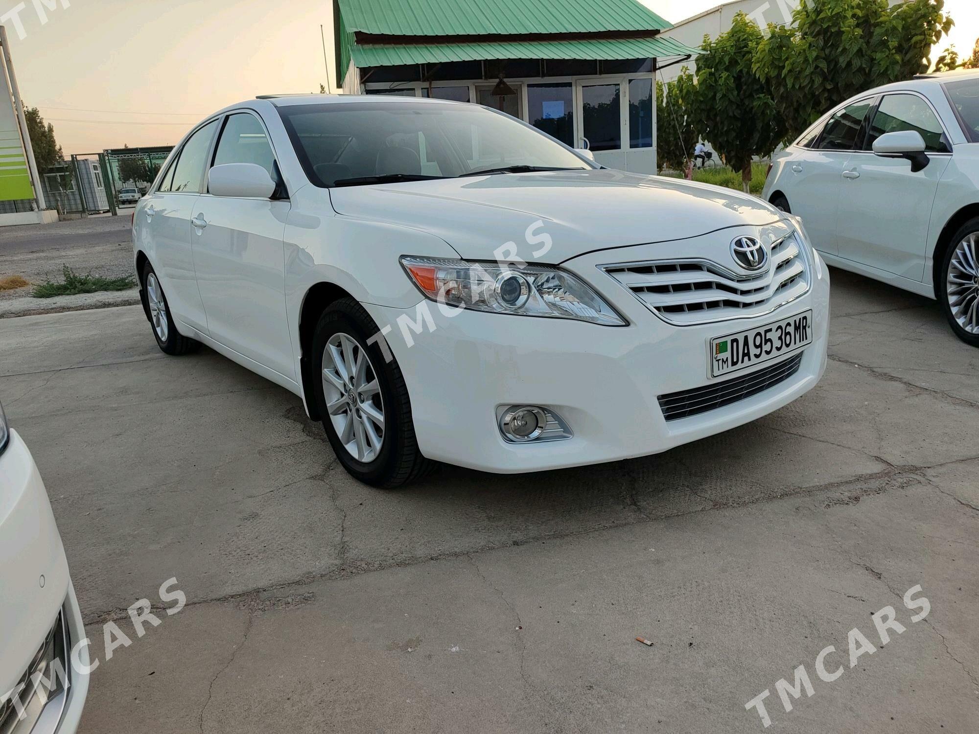 Toyota Camry 2010 - 250 000 TMT - Мары - img 4