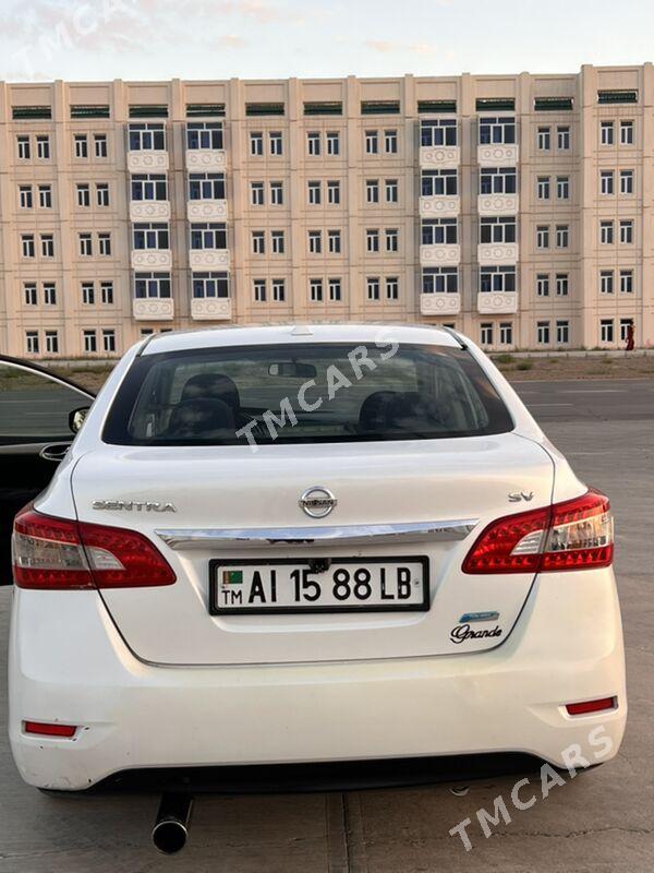 Nissan Sentra 2013 - 120 000 TMT - Туркменабат - img 2