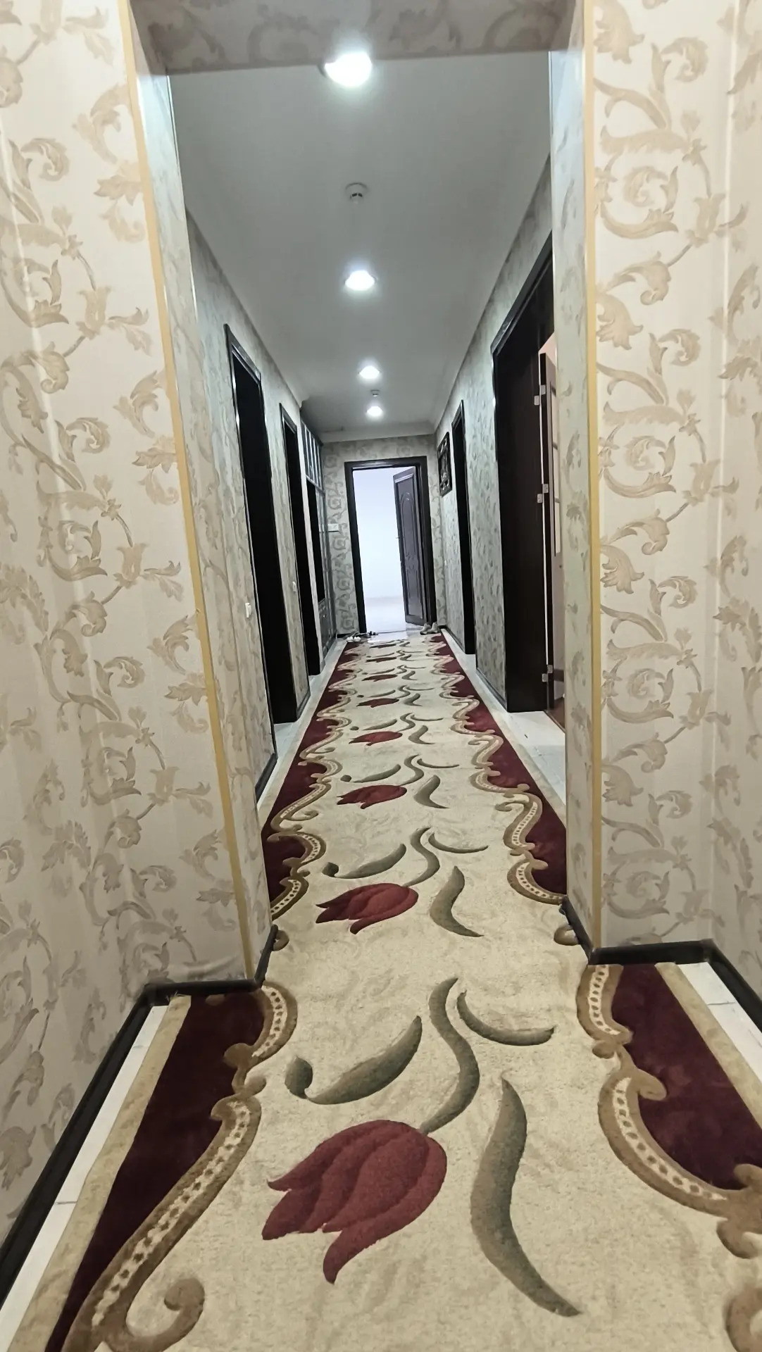 PADYBOSKY ELITGE - Aşgabat - img 4