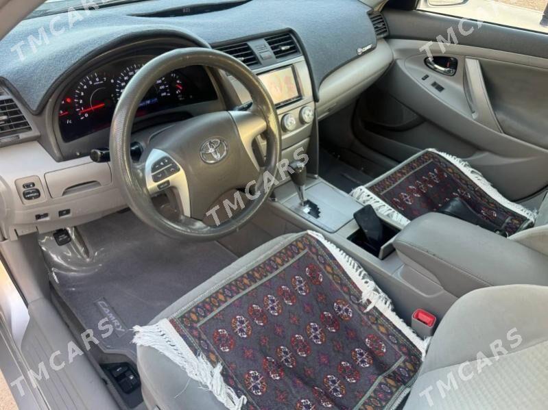 Toyota Camry 2010 - 189 999 TMT - Ашхабад - img 2