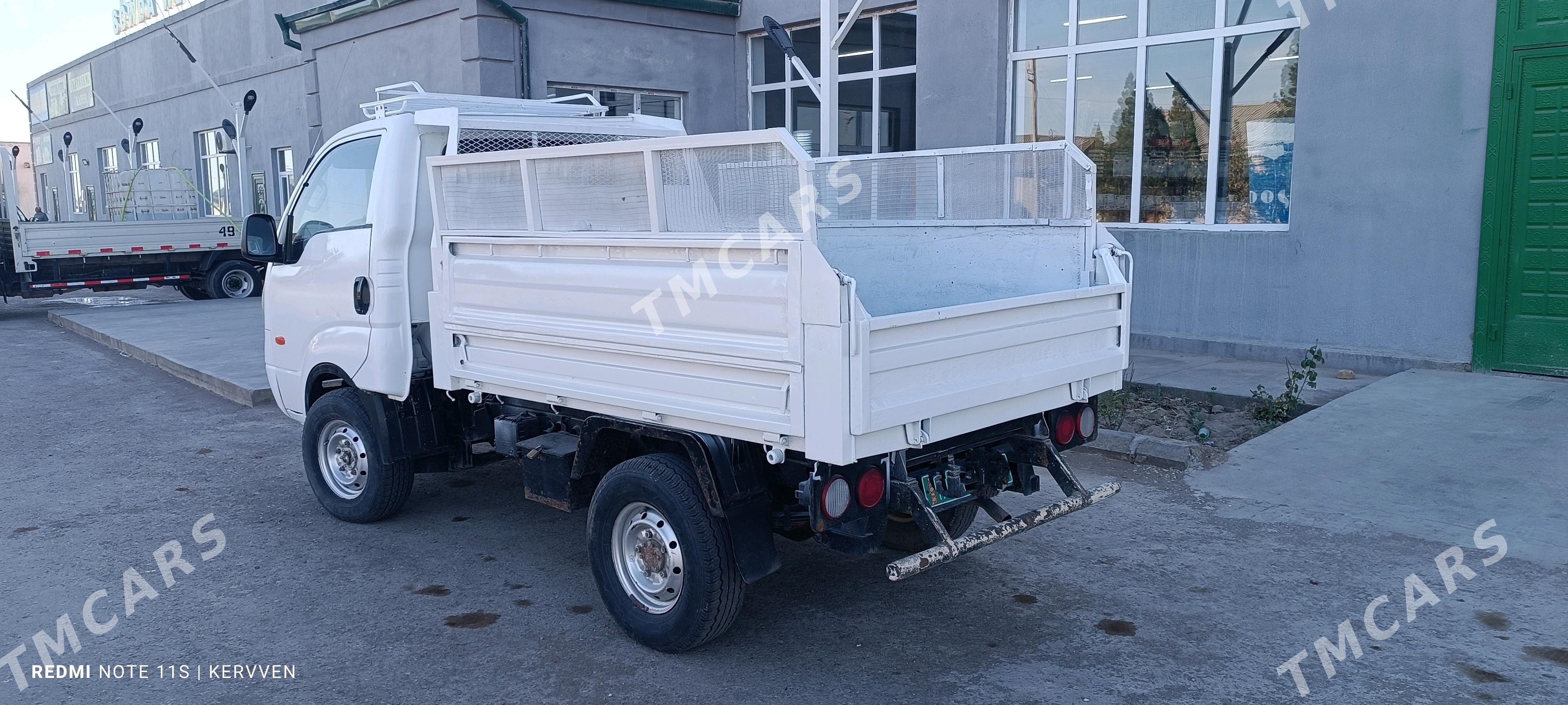 Kia Bongo 2011 - 180 000 TMT - Гороглы (Тагта) - img 5