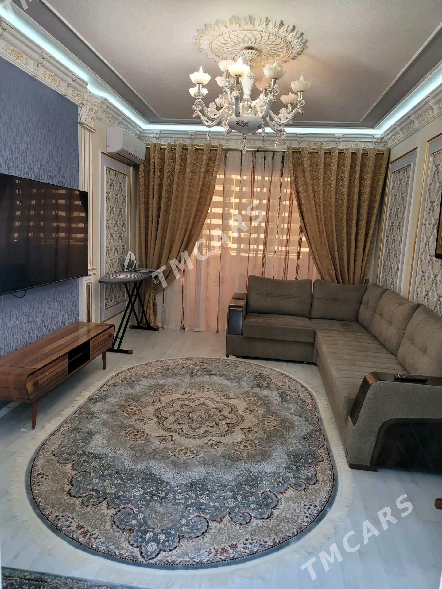 ЦЕНТР 3 ЭТАЖ 2 КОМНАТНАЯ  - Aşgabat - img 2