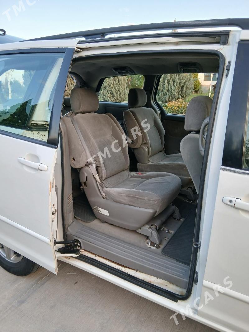 Toyota Sienna 2004 - 155 000 TMT - Туркменабат - img 2