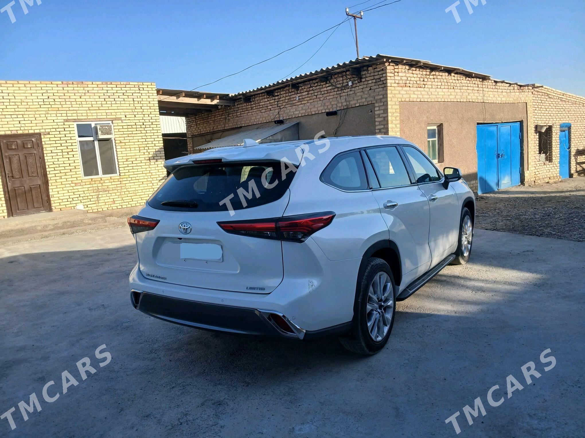 Toyota Highlander 2022 - 660 000 TMT - Wekilbazar - img 9