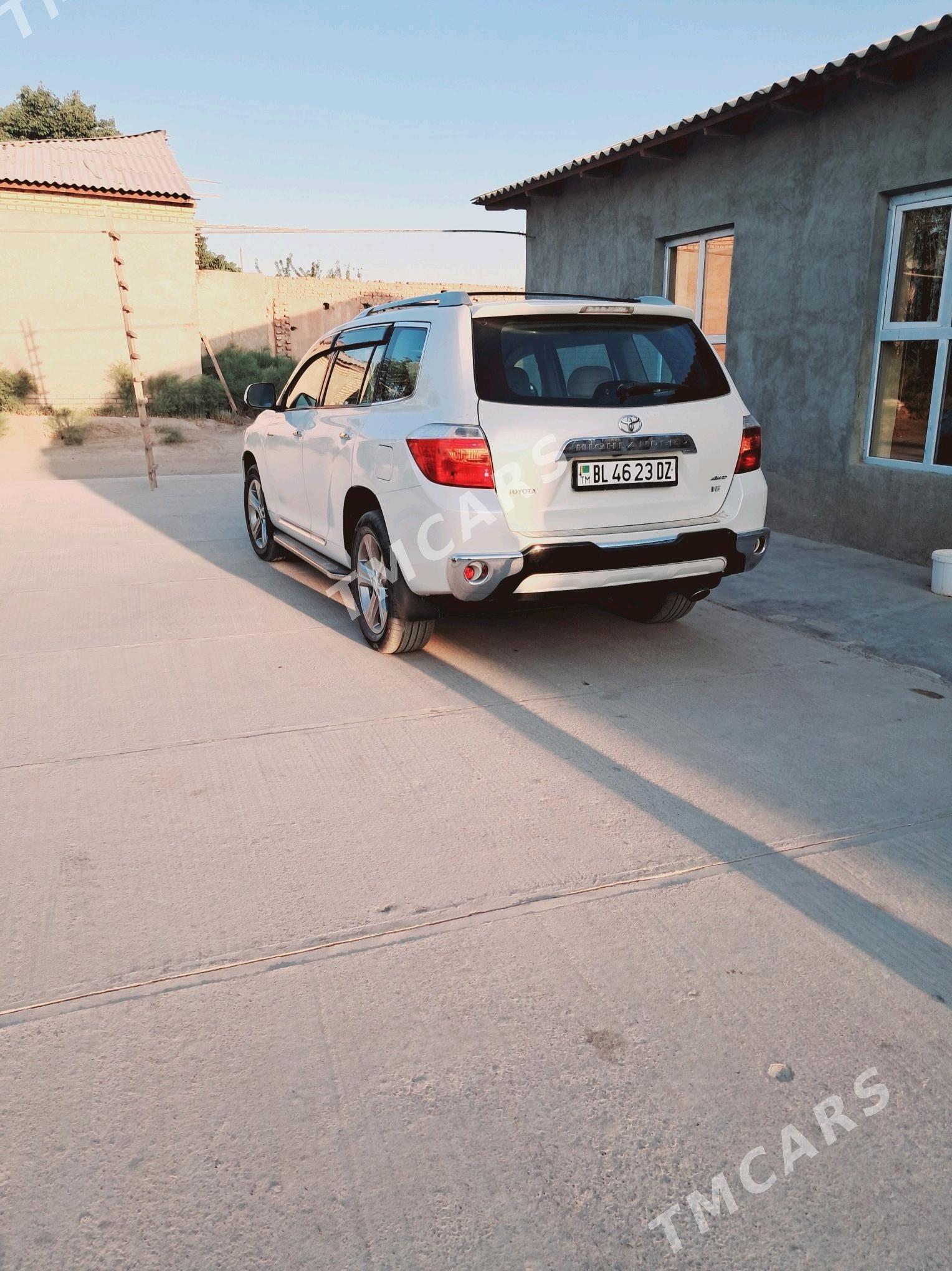 Toyota Highlander 2009 - 320 000 TMT - Шабатский этрап - img 6