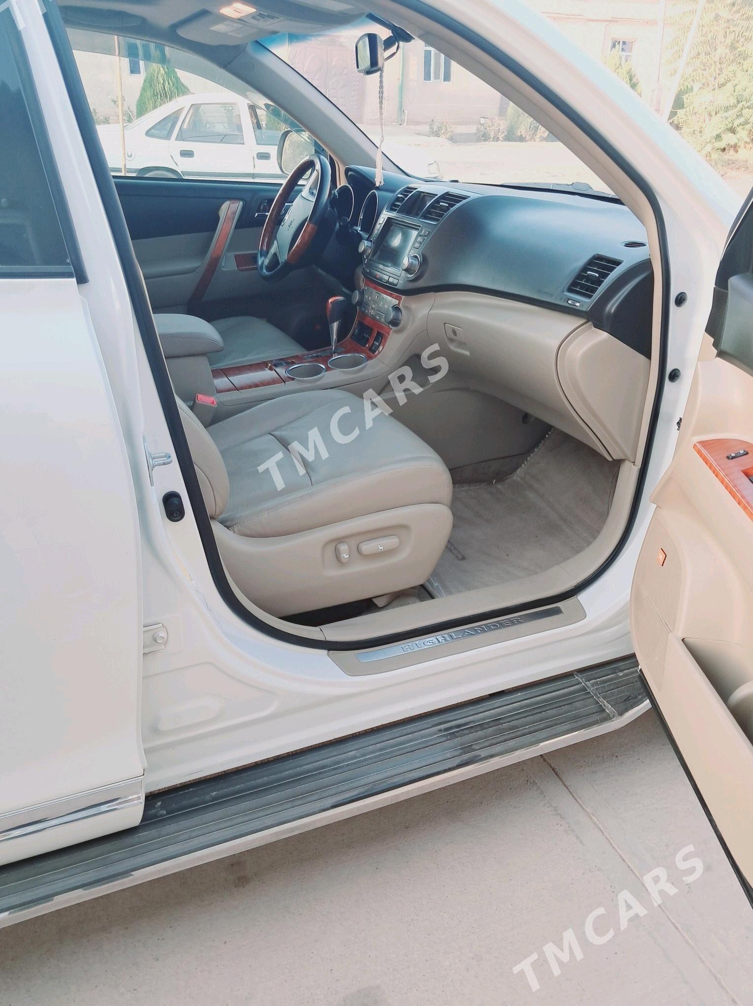 Toyota Highlander 2009 - 320 000 TMT - Шабатский этрап - img 7