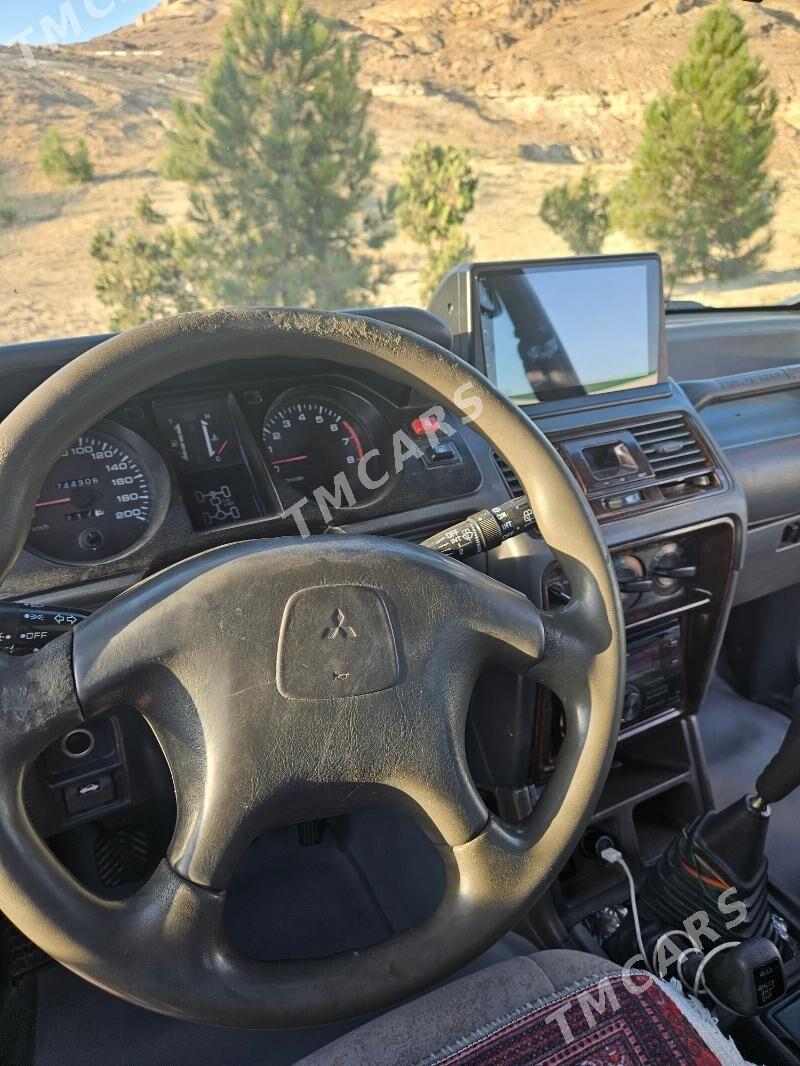 Mitsubishi Pajero 1998 - 90 000 TMT - Türkmenbaşy - img 4