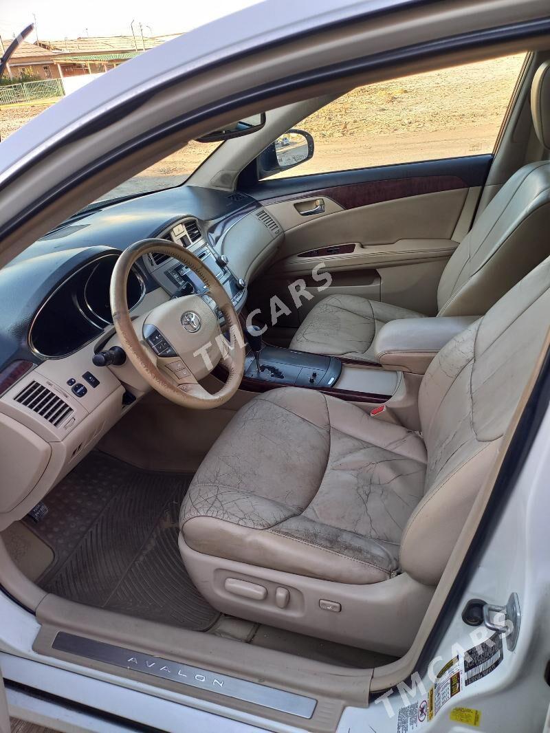Toyota Avalon 2012 - 240 000 TMT - Дашогуз - img 3