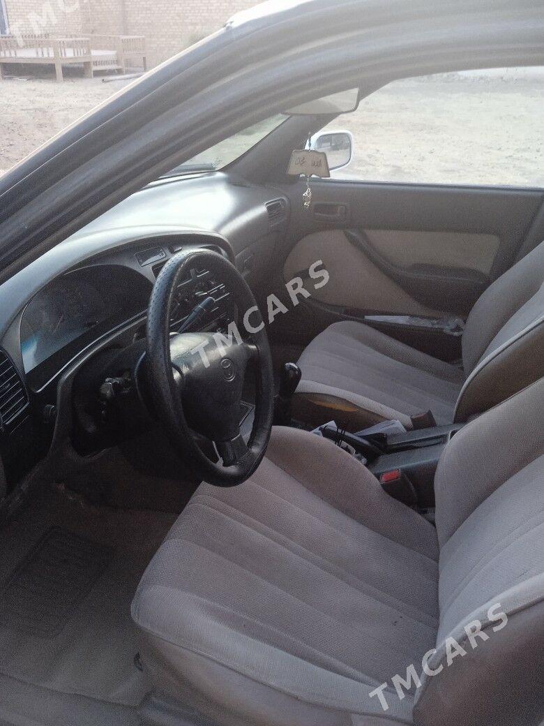 Toyota Camry 1995 - 80 000 TMT - Mary - img 3