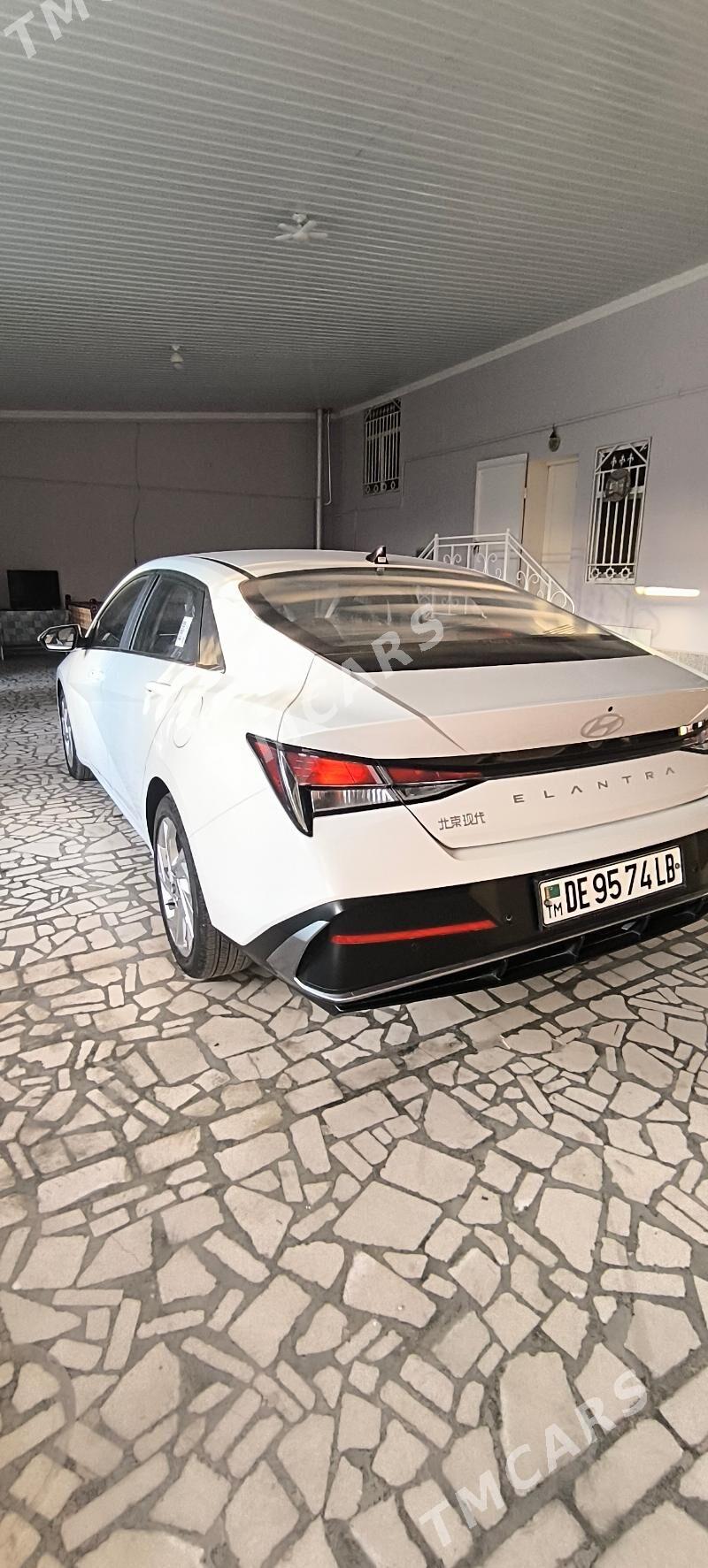 Hyundai Elantra 2025 - 280 000 TMT - Türkmenabat - img 7
