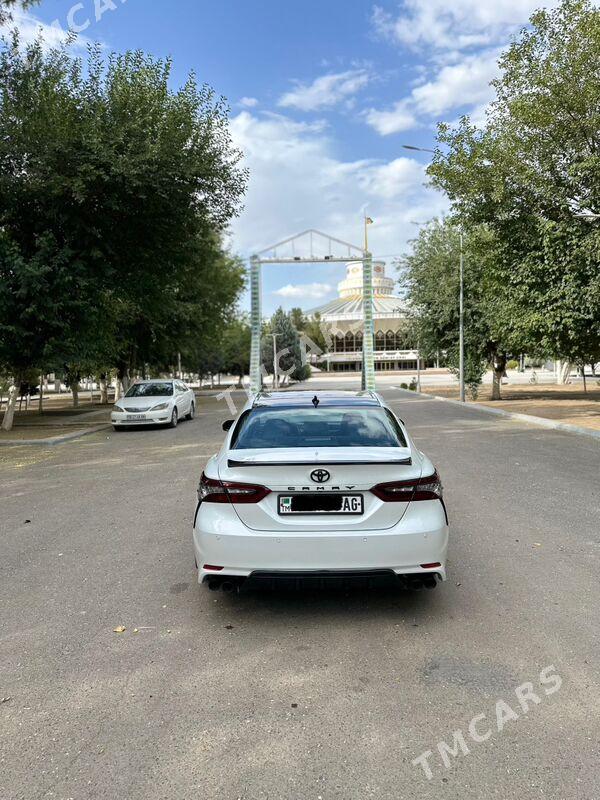 Toyota Camry 2022 - 485 000 TMT - Aşgabat - img 2