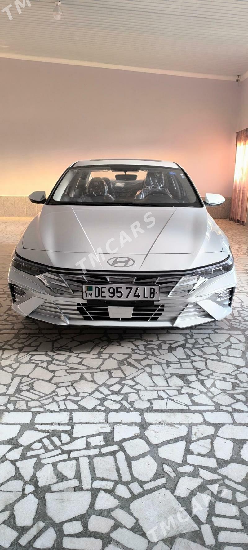 Hyundai Elantra 2025 - 280 000 TMT - Türkmenabat - img 3