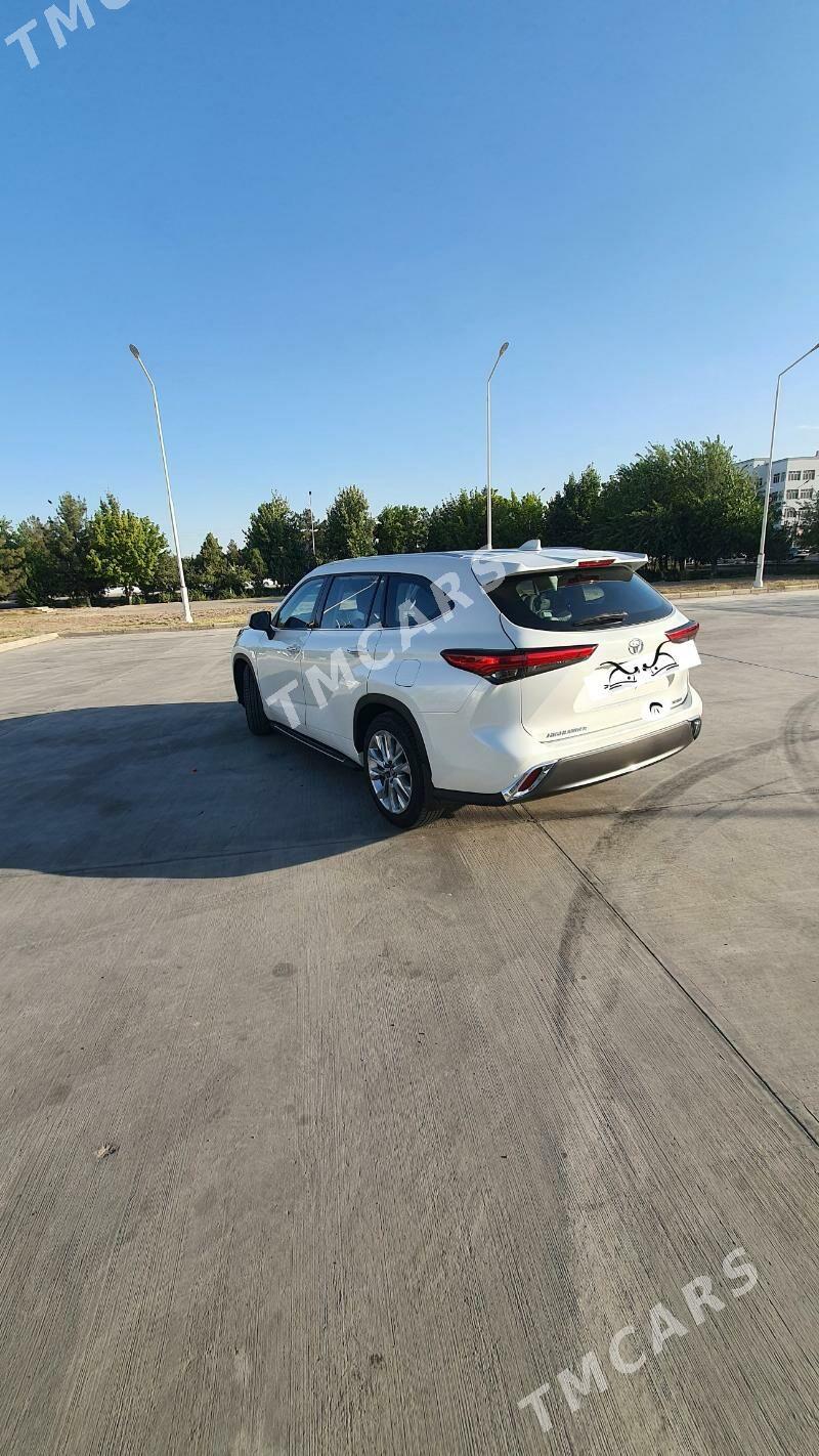 Toyota Highlander 2022 - 599 000 TMT - Мары - img 4