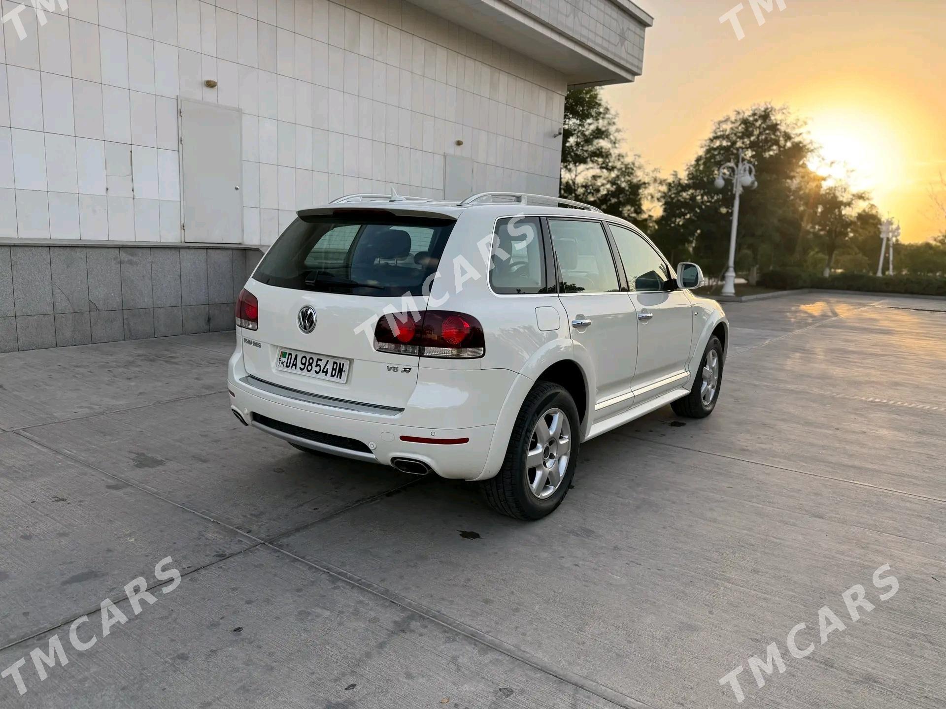 Volkswagen Touareg 2010 - 220 000 TMT - Балканабат - img 7