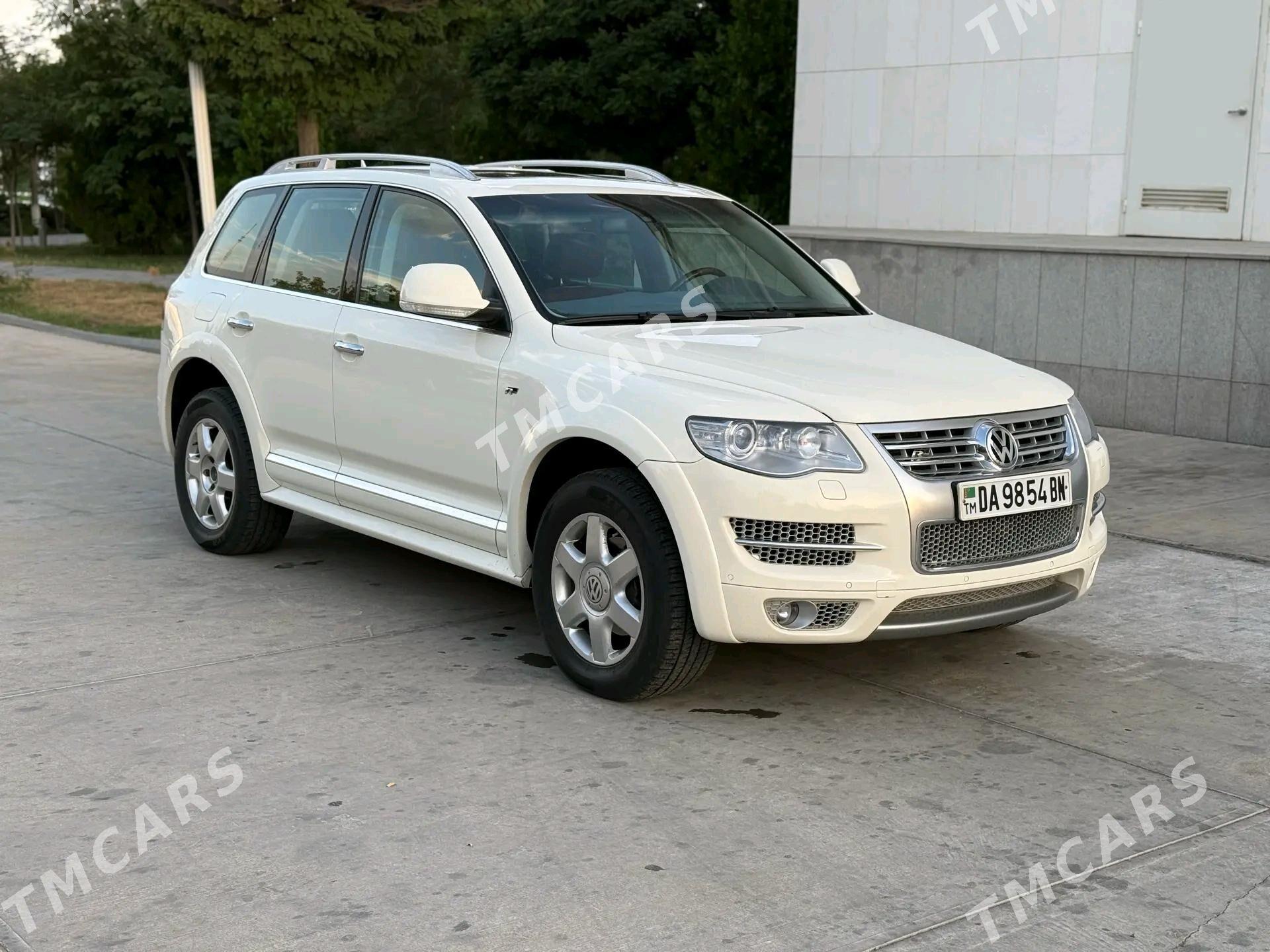 Volkswagen Touareg 2010 - 220 000 TMT - Балканабат - img 5