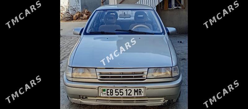 Opel Vectra 1990 - 28 000 TMT - Murgap - img 2