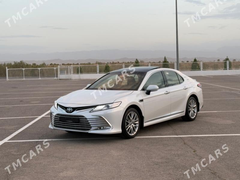 Toyota Camry 2023 - 695 000 TMT - Ашхабад - img 9
