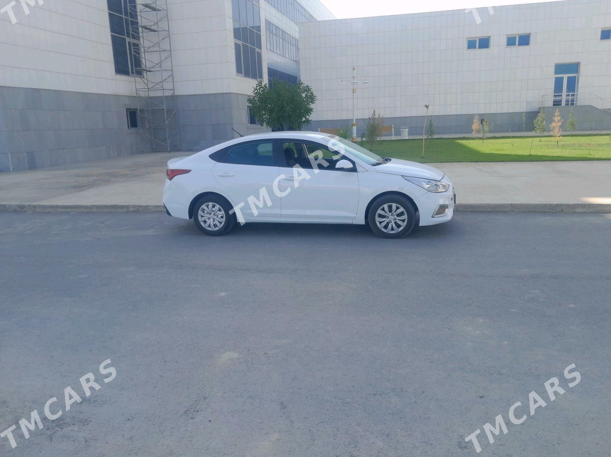Hyundai Accent 2021 - 165 000 TMT - Büzmeýin - img 3