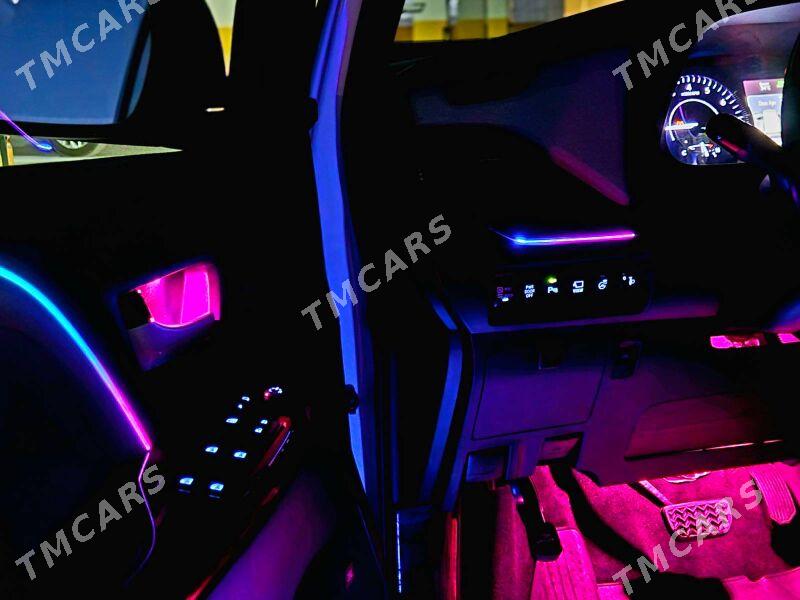 Toyota Sienna 2018 - 635 000 TMT - Aşgabat - img 7