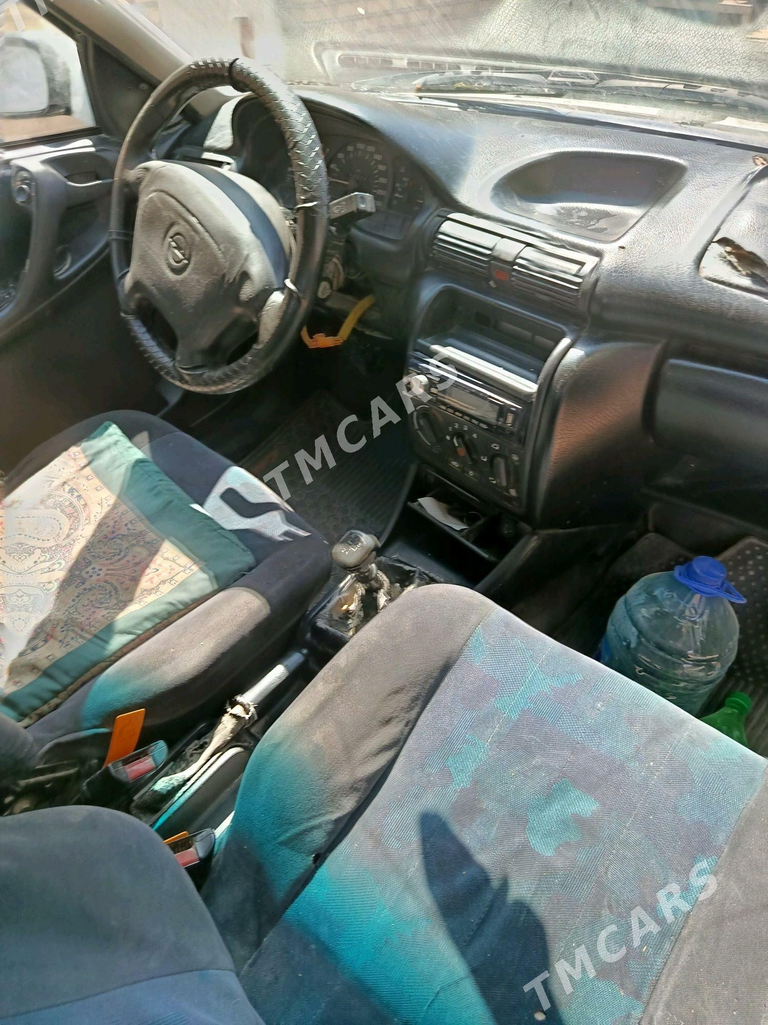 Opel Astra 1996 - 25 000 TMT - Кака - img 4