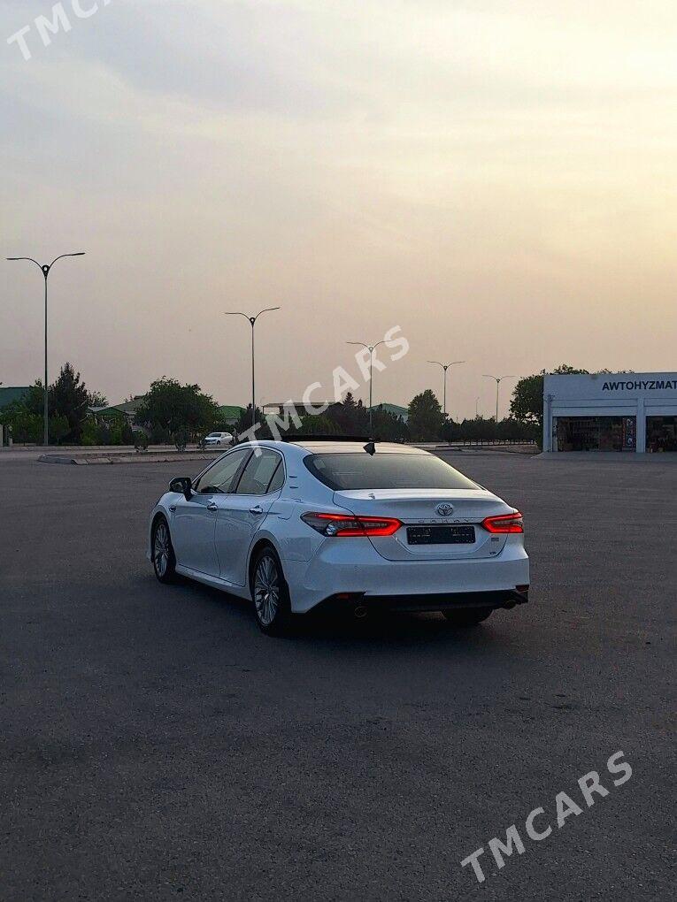 Toyota Camry 2023 - 560 000 TMT - Aşgabat - img 3