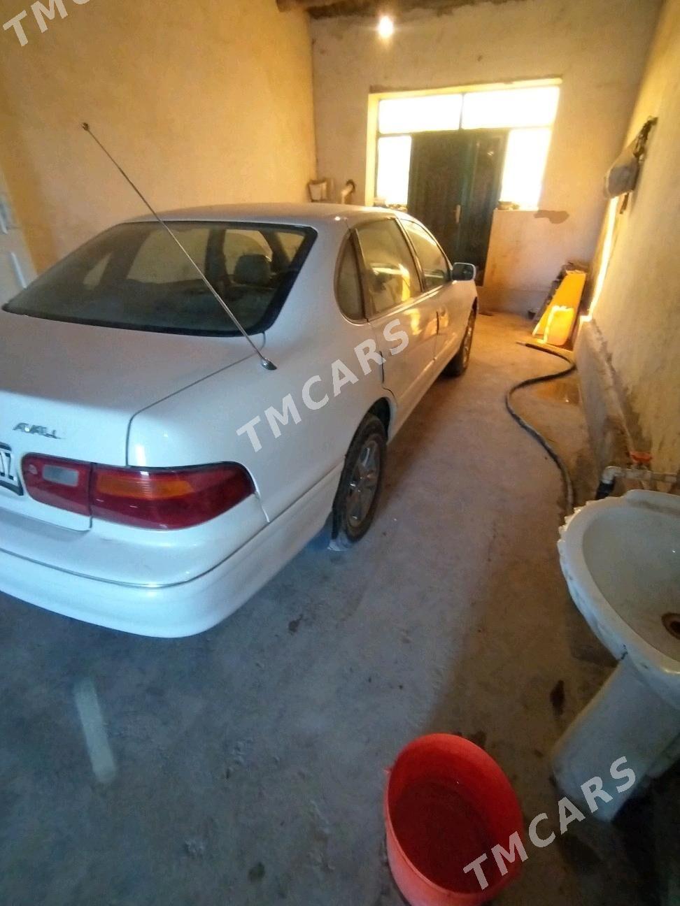 Toyota Avalon 1998 - 130 000 TMT - Акдепе - img 2