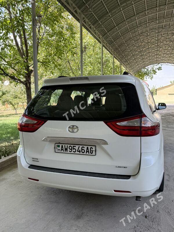 Toyota Sienna 2018 - 430 000 TMT - Aşgabat - img 2