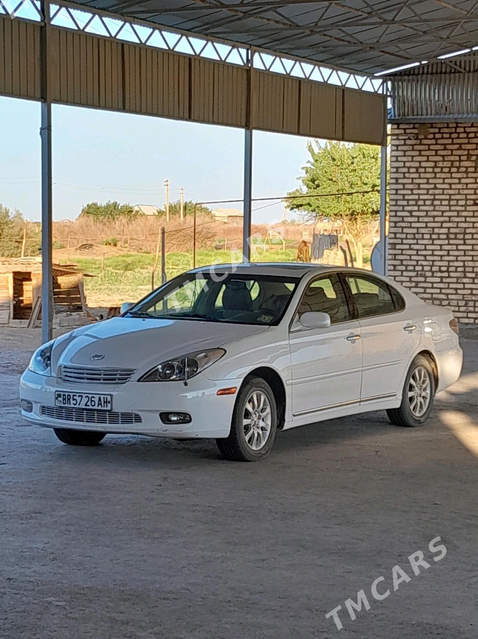 Lexus ES 300 2003 - 170 000 TMT - Babadaýhan - img 2