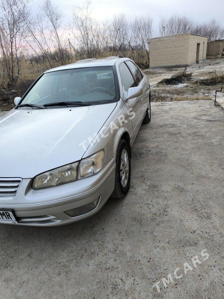 Toyota Camry 2001 - 125 000 TMT - Мургап - img 3