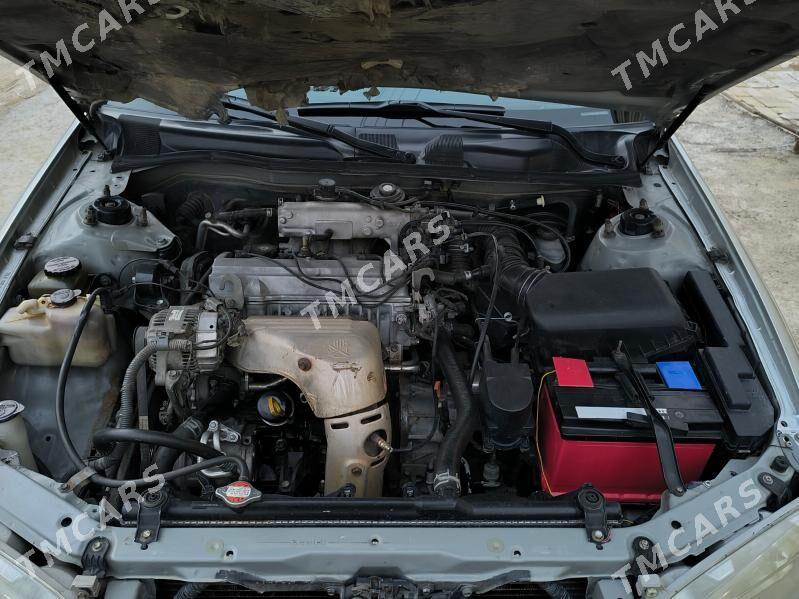 Toyota Camry 2001 - 125 000 TMT - Мургап - img 5